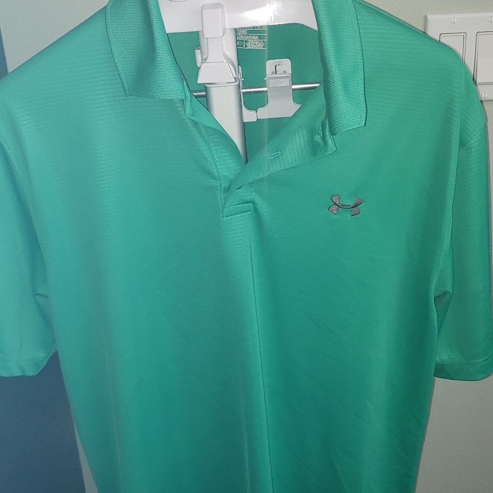 Under armour shirt